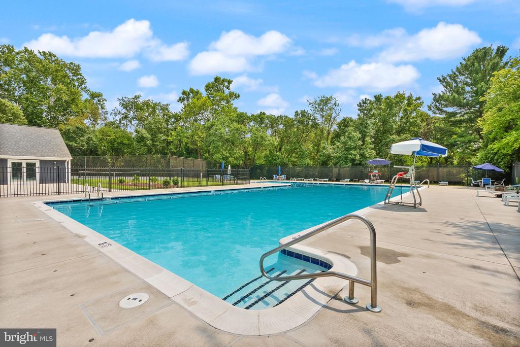 4122 WINTER HARBOR COURT Unit: 129E