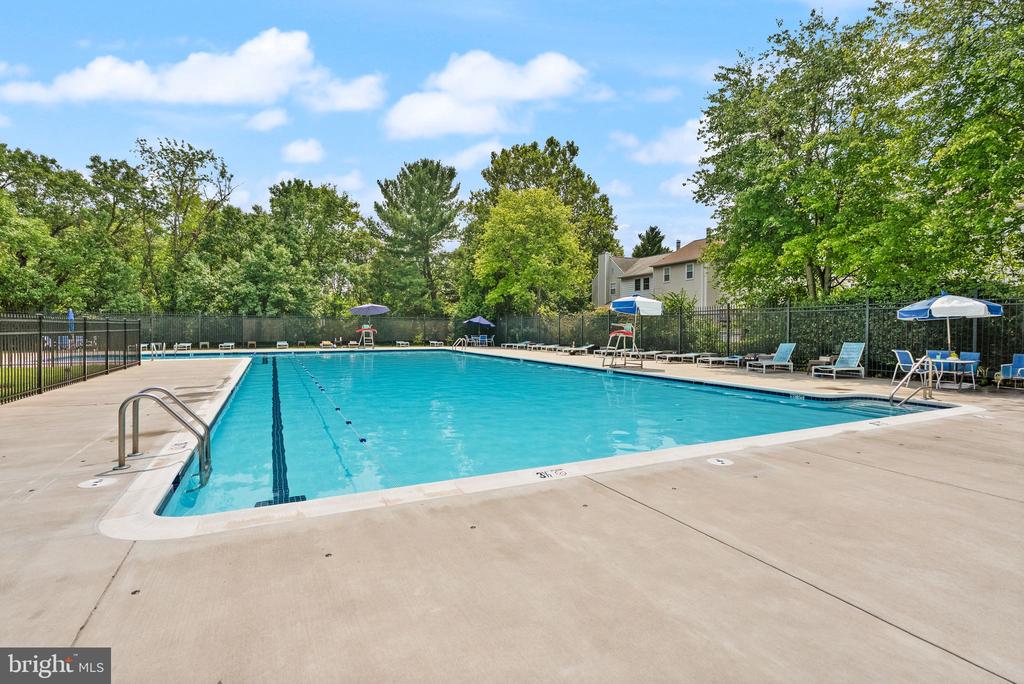 4122 WINTER HARBOR COURT Unit: 129E