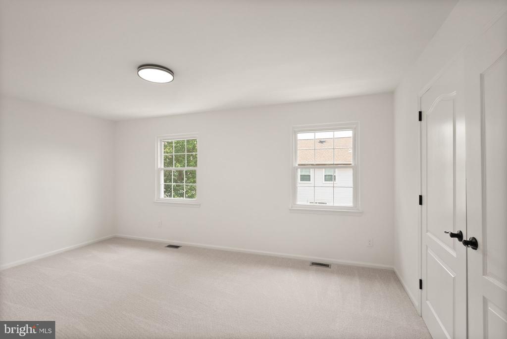 4122 WINTER HARBOR COURT Unit: 129E