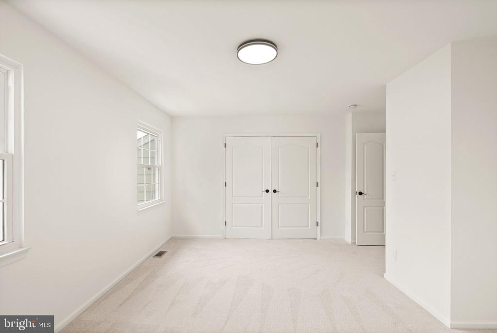 4122 WINTER HARBOR COURT Unit: 129E
