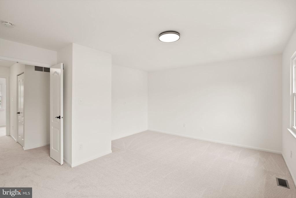 4122 WINTER HARBOR COURT Unit: 129E