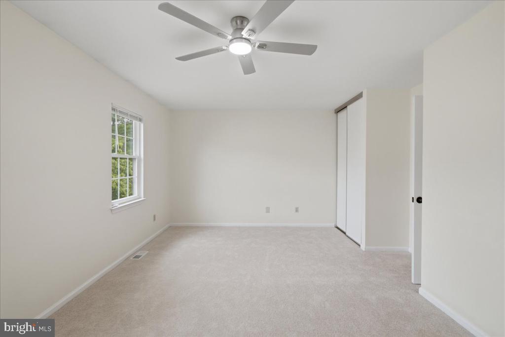 13772 FLOWING BROOK COURT 32G