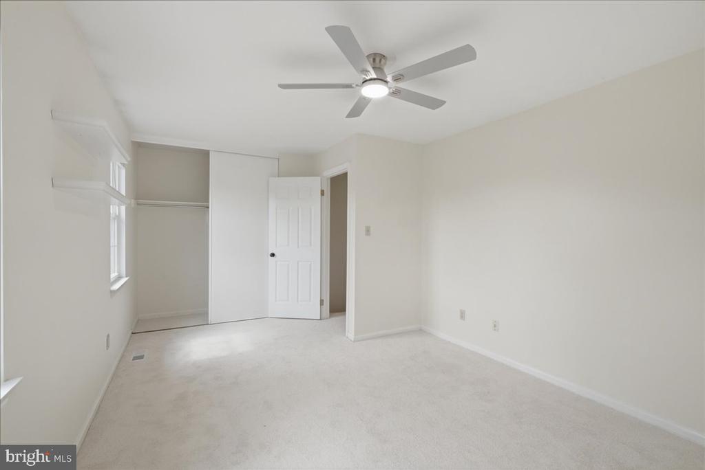 13772 FLOWING BROOK COURT 32G