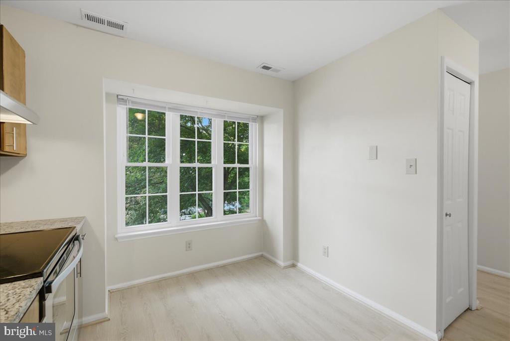 13772 FLOWING BROOK COURT 32G