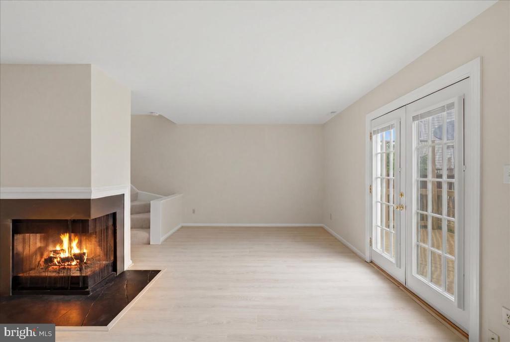 13772 FLOWING BROOK COURT 32G