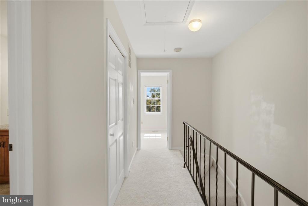 13772 FLOWING BROOK COURT 32G