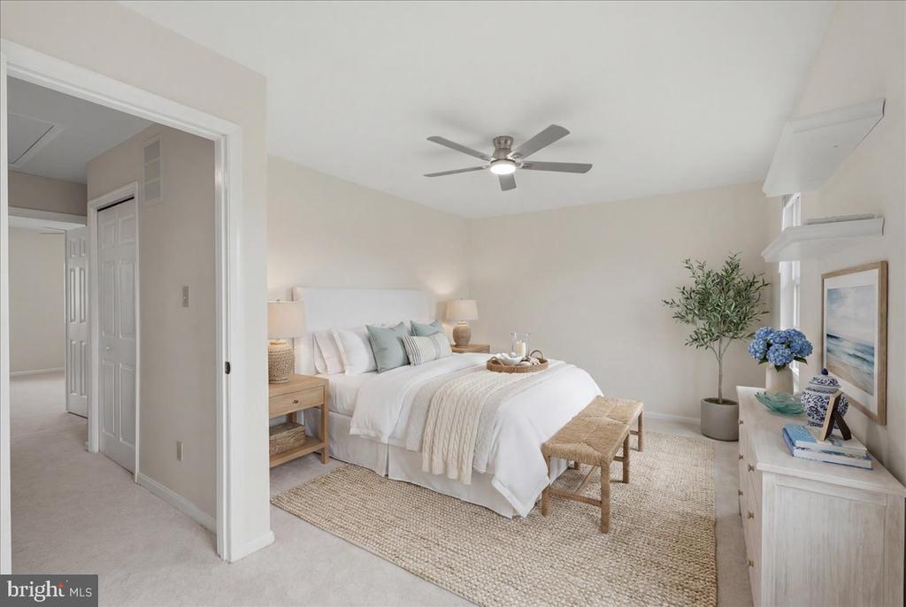 13772 FLOWING BROOK COURT 32G