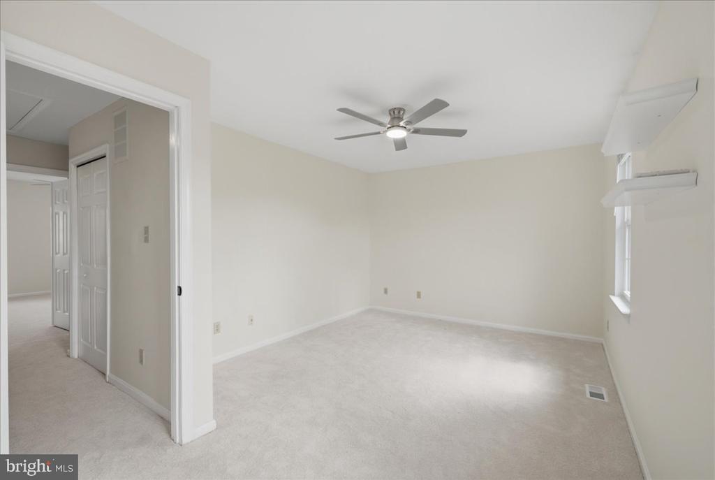 13772 FLOWING BROOK COURT 32G