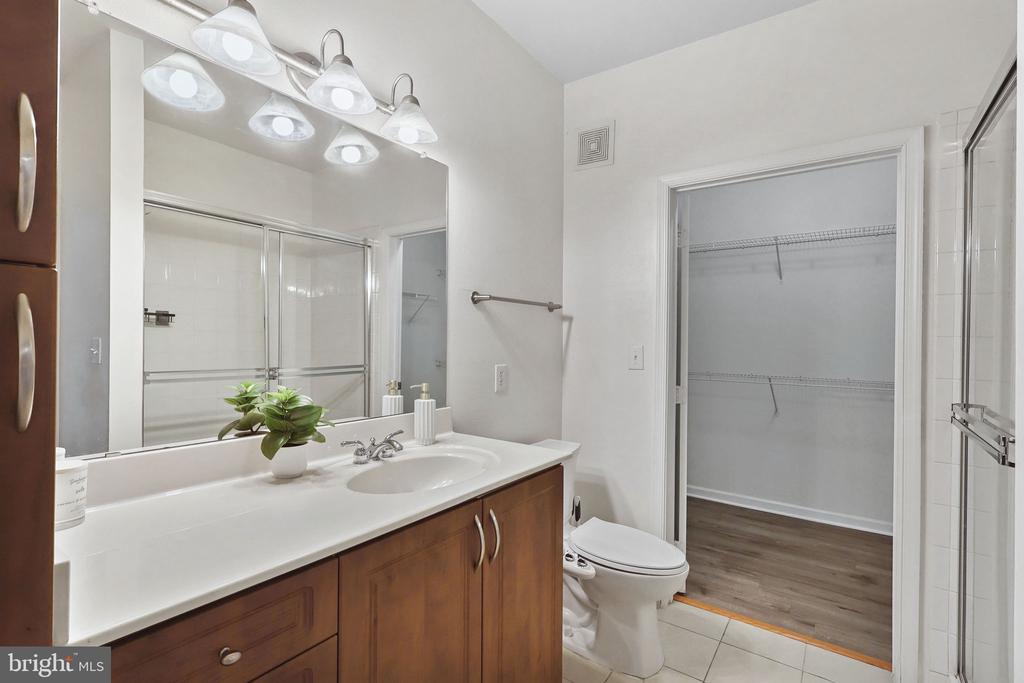 12925 CENTRE PARK CIRCLE Unit: 301