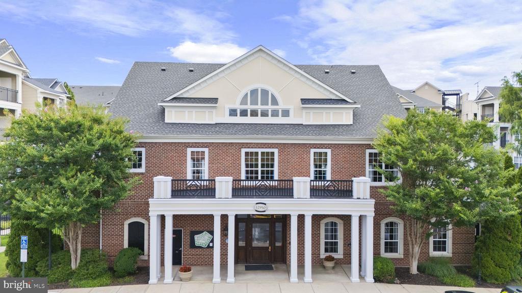 12925 CENTRE PARK CIRCLE Unit: 301
