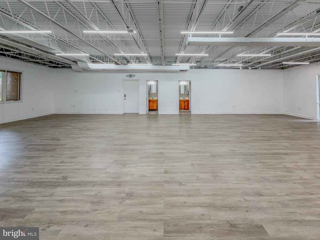 8989 COTSWOLD DRIVE Unit: 8989/8991