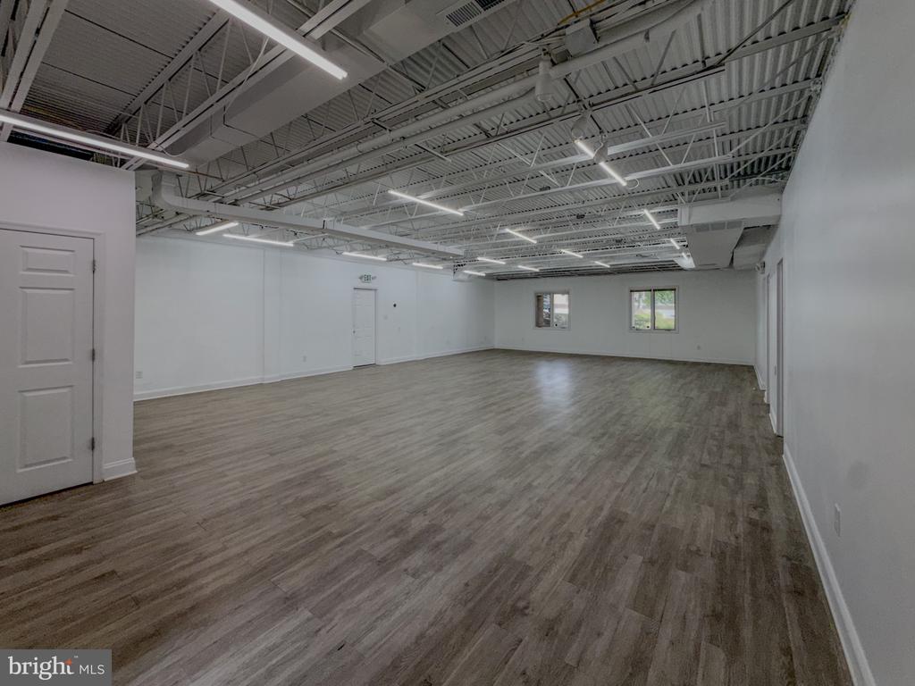 8989 COTSWOLD DRIVE Unit: 8989/8991