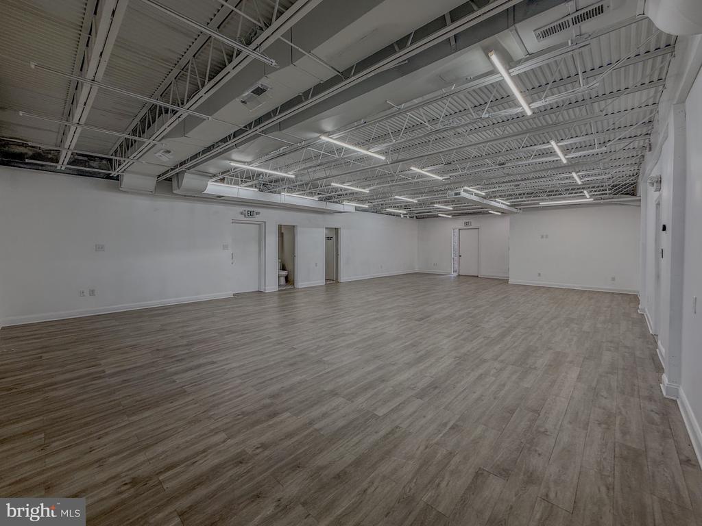 8989 COTSWOLD DRIVE Unit: 8989/8991