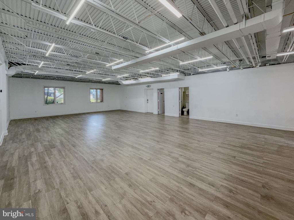 8989 COTSWOLD DRIVE Unit: 8989/8991