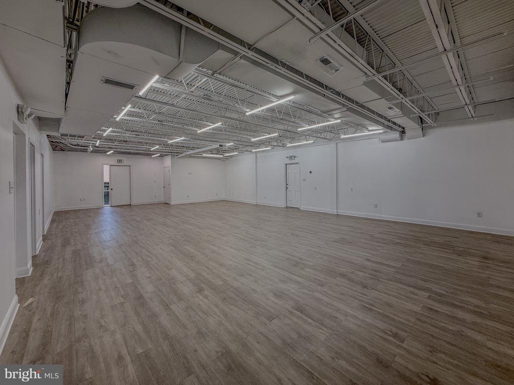 8989 COTSWOLD DRIVE Unit: 8989/8991