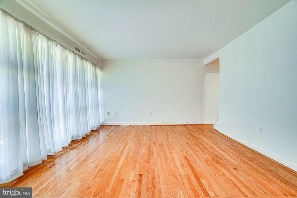 4771 PARKMAN COURT Unit: 4471