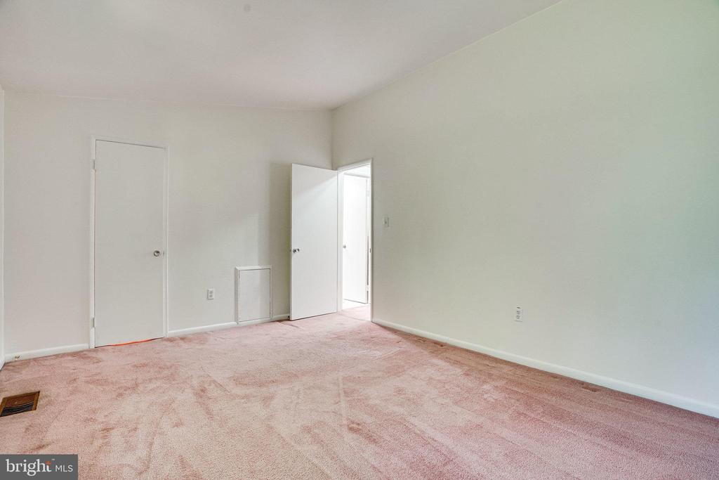 4771 PARKMAN COURT Unit: 4471