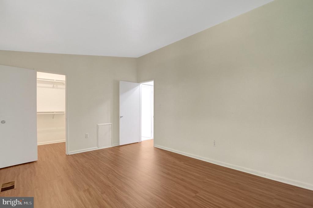 4771 PARKMAN COURT Unit: 4471