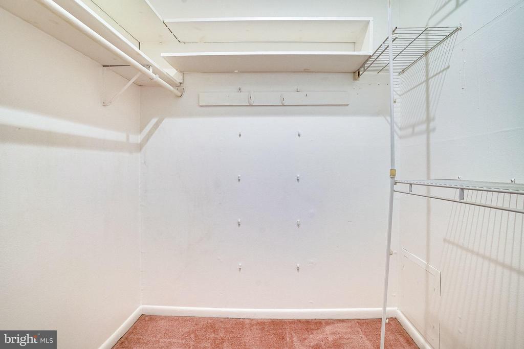 4771 PARKMAN COURT Unit: 4471