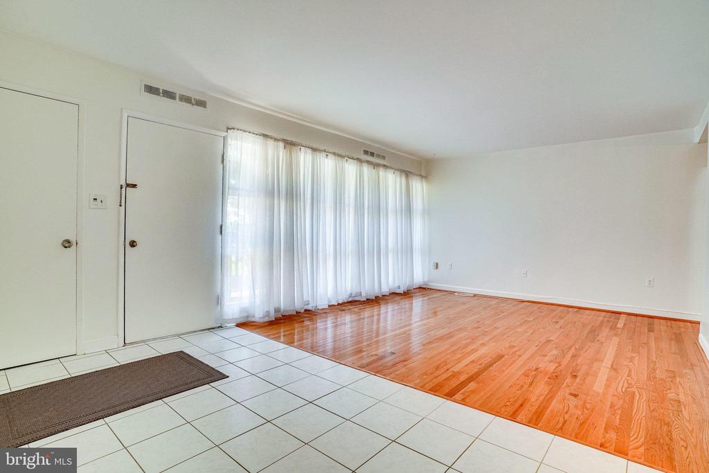 4771 PARKMAN COURT Unit: 4471