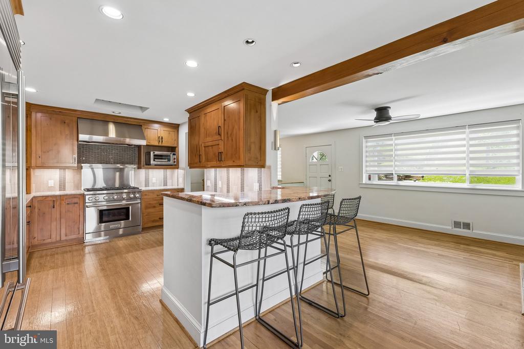 2519 BUCKELEW DRIVE