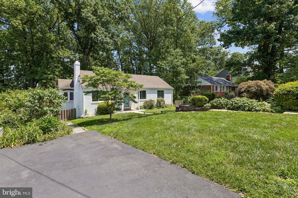 2519 BUCKELEW DRIVE
