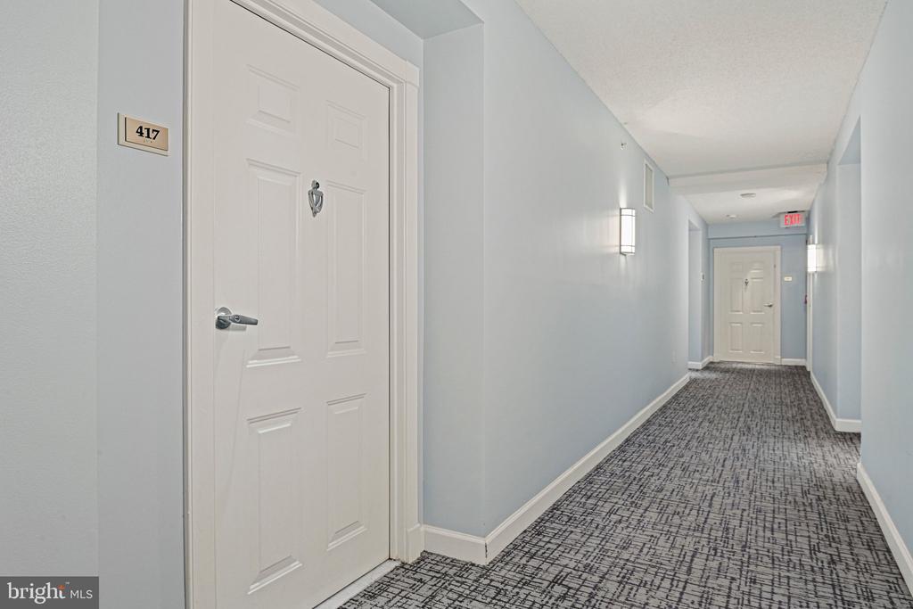 2726 GALLOWS ROAD Unit: 417