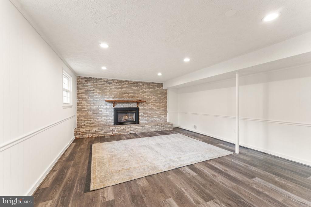 5012 PORTSMOUTH ROAD