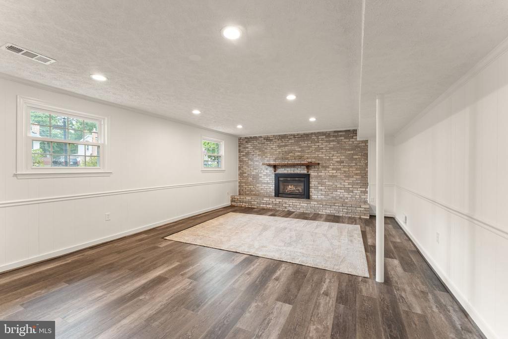 5012 PORTSMOUTH ROAD