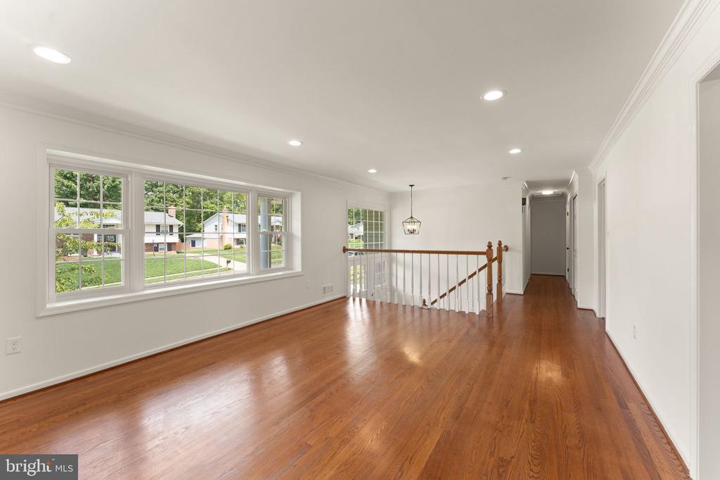 5012 PORTSMOUTH ROAD