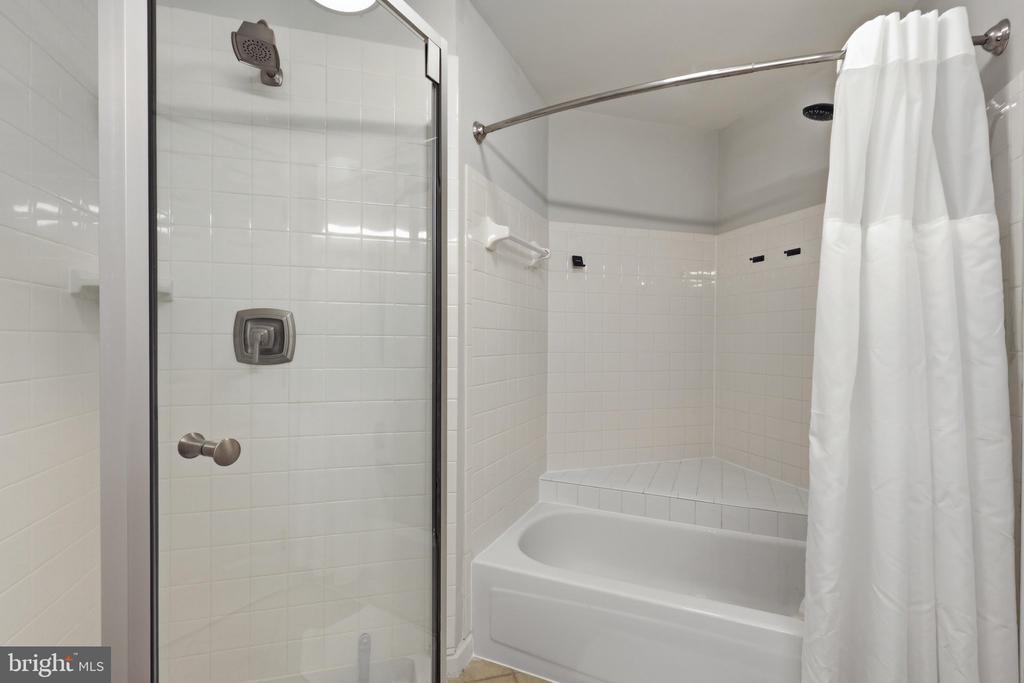 14451 GLENCREST CIRCLE Unit: 71