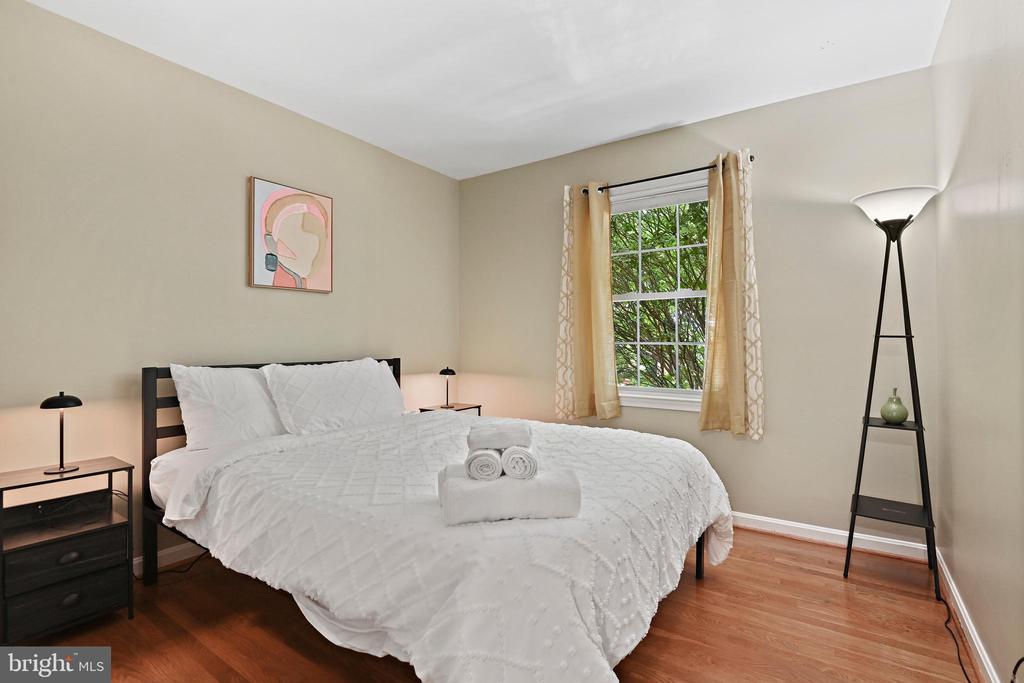 5267 LEESTONE COURT
