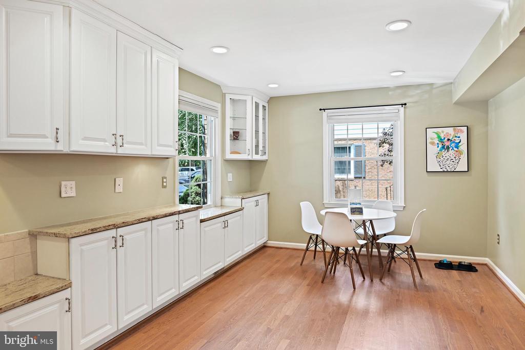 5267 LEESTONE COURT