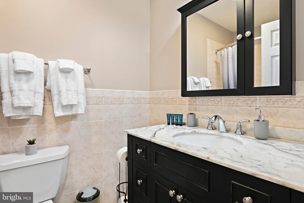 5267 LEESTONE COURT