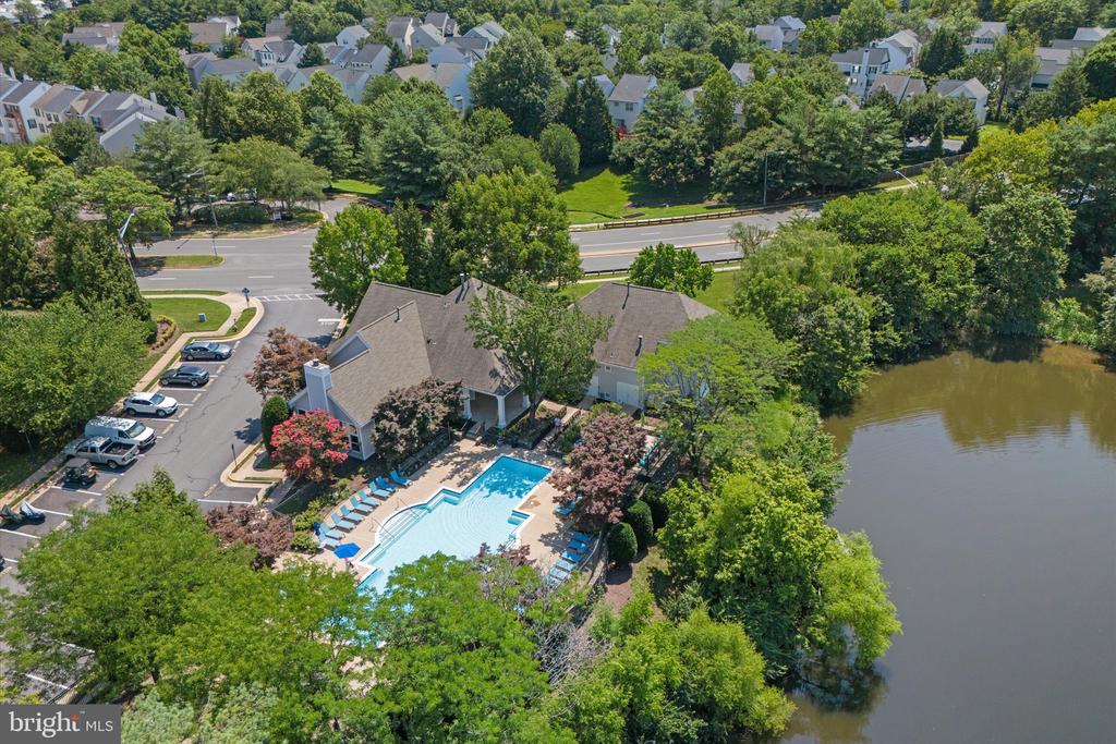 14324 CLIMBING ROSE WAY Unit: 201