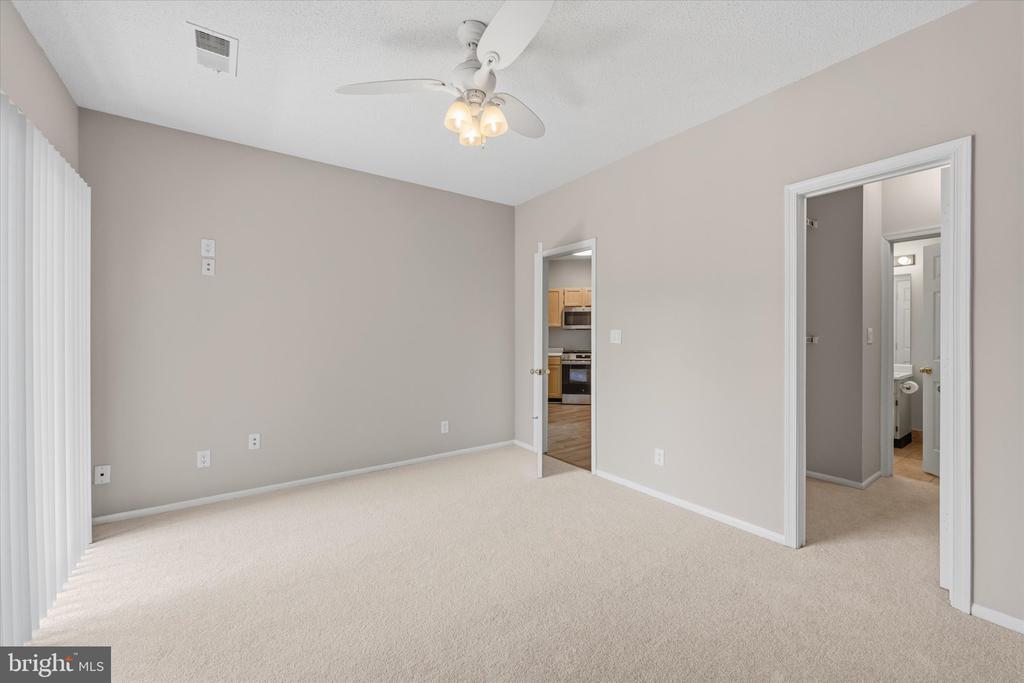 14324 CLIMBING ROSE WAY Unit: 201