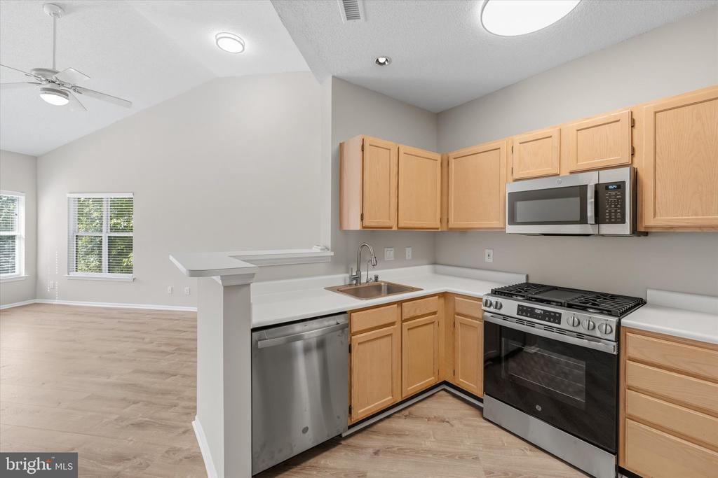 14324 CLIMBING ROSE WAY Unit: 201