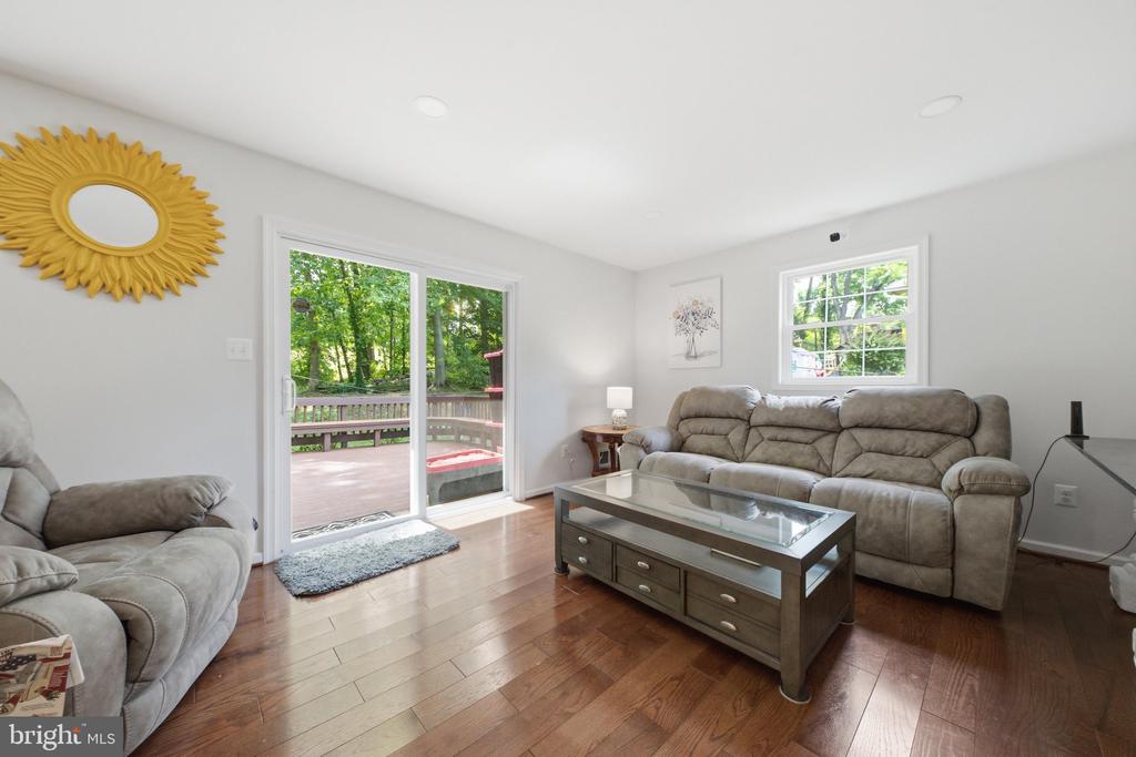 4529 EATON PLACE