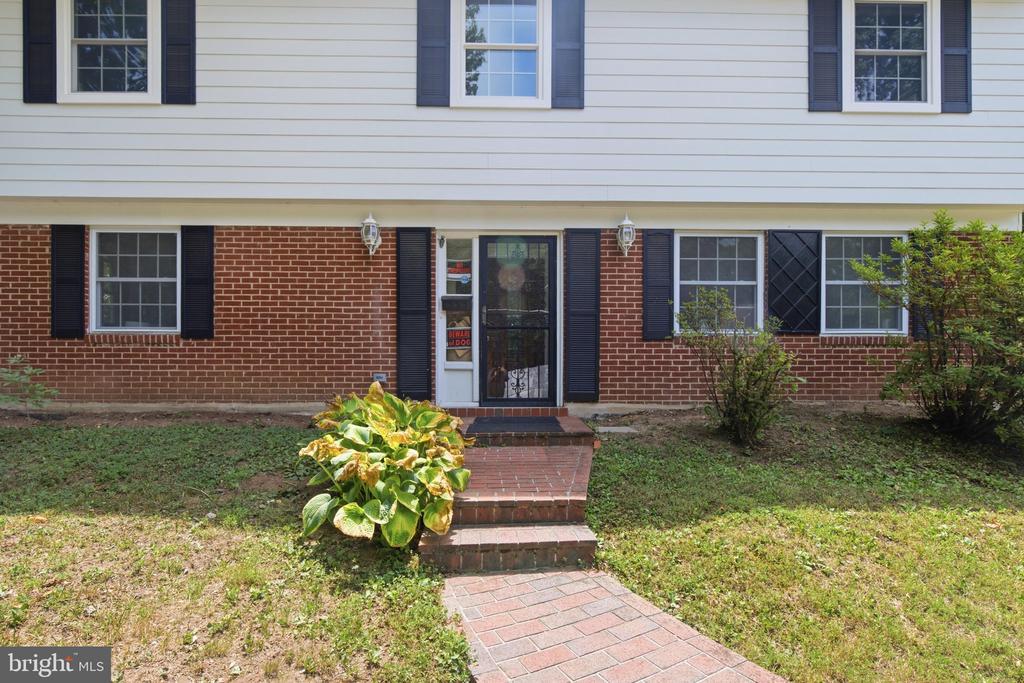 4529 EATON PLACE