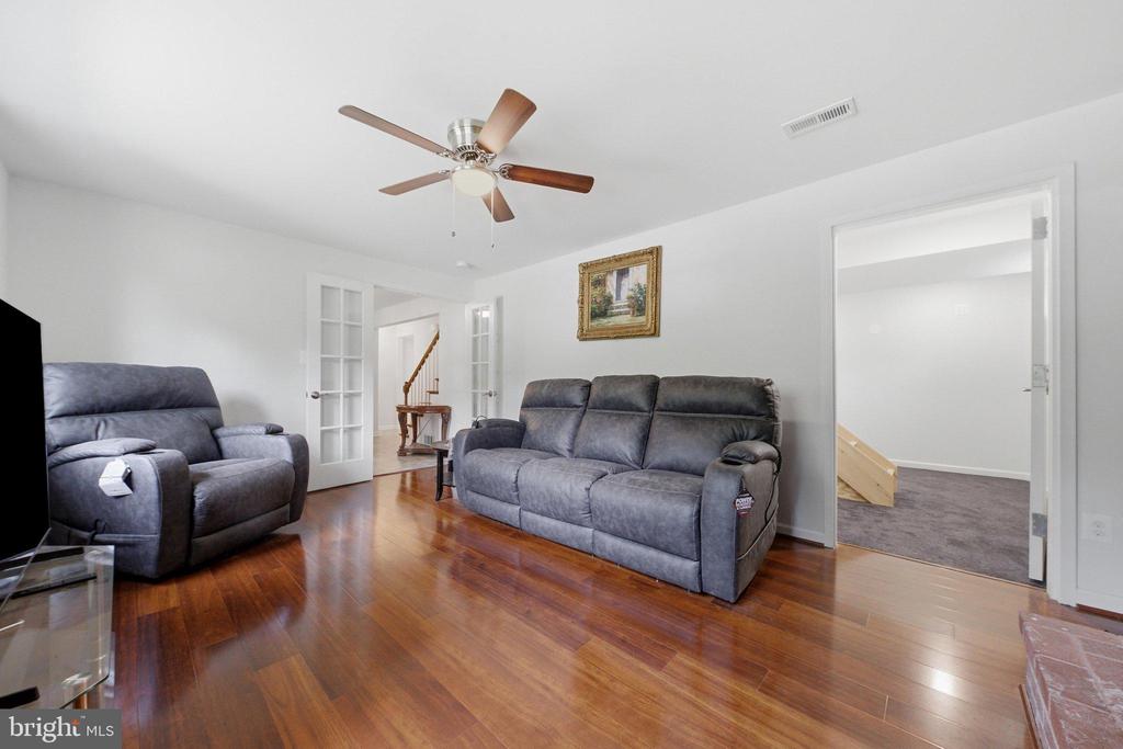 4529 EATON PLACE