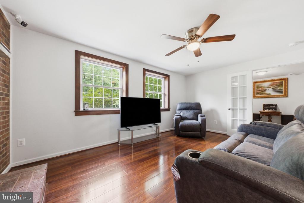 4529 EATON PLACE