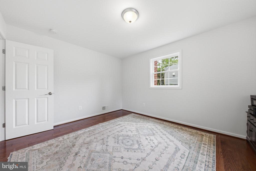 4529 EATON PLACE