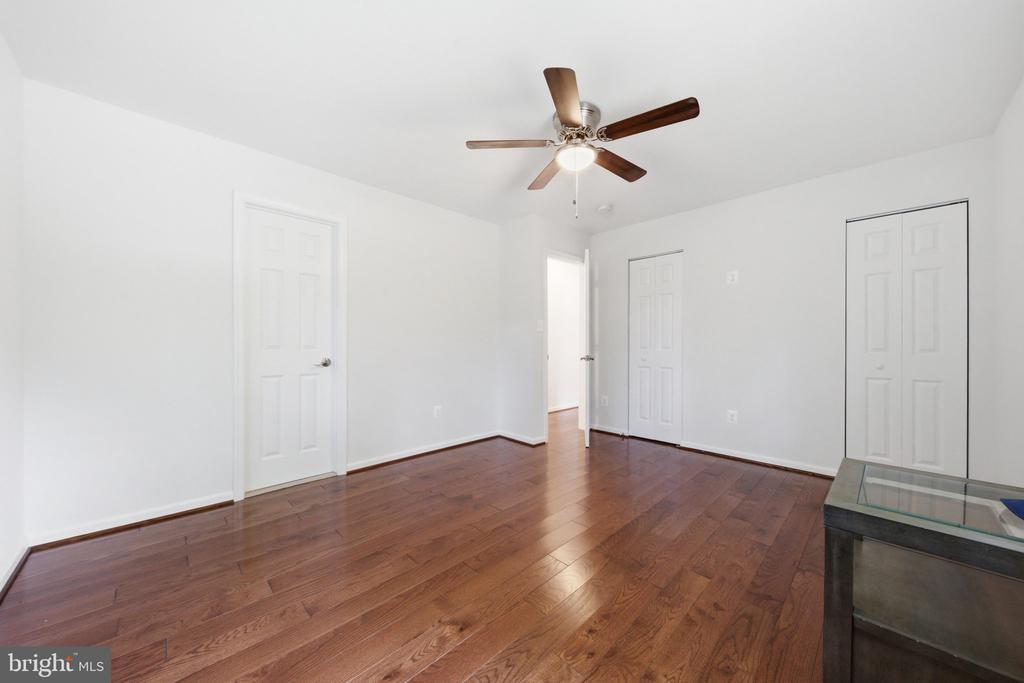 4529 EATON PLACE