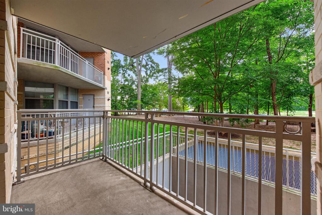 11800 SUNSET HILLS ROAD Unit: 212