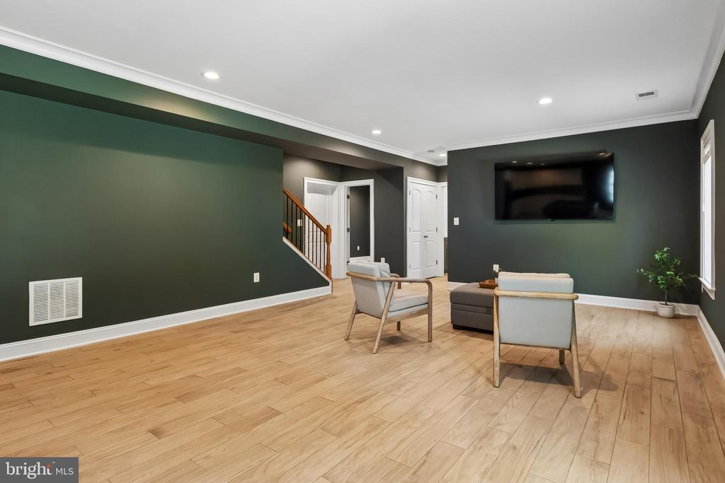 11434 PARK DRIVE