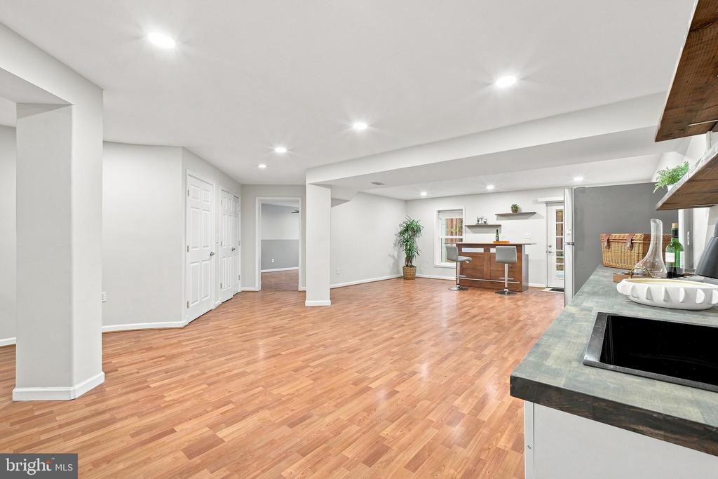8181 USHER DRIVE