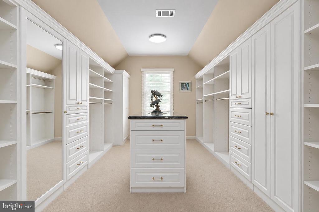1501 JUDD COURT