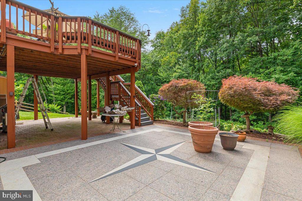 1501 JUDD COURT