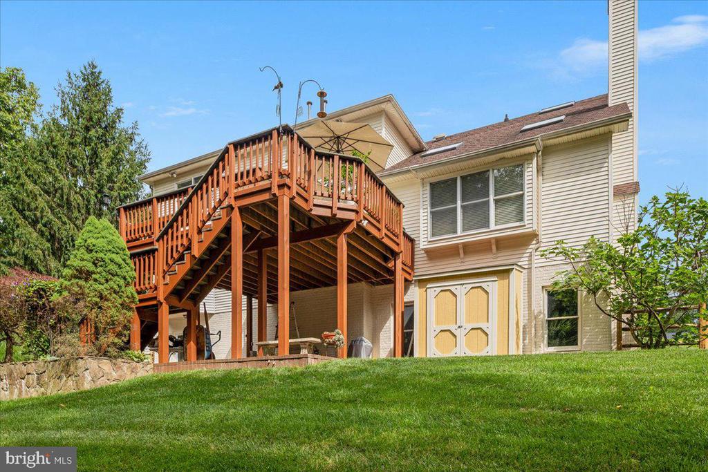 1501 JUDD COURT