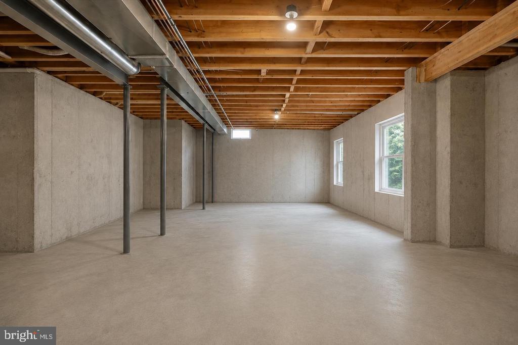 1501 JUDD COURT
